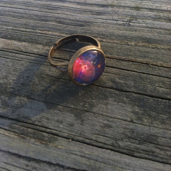 Jewelry - NWOT Galaxy Ring